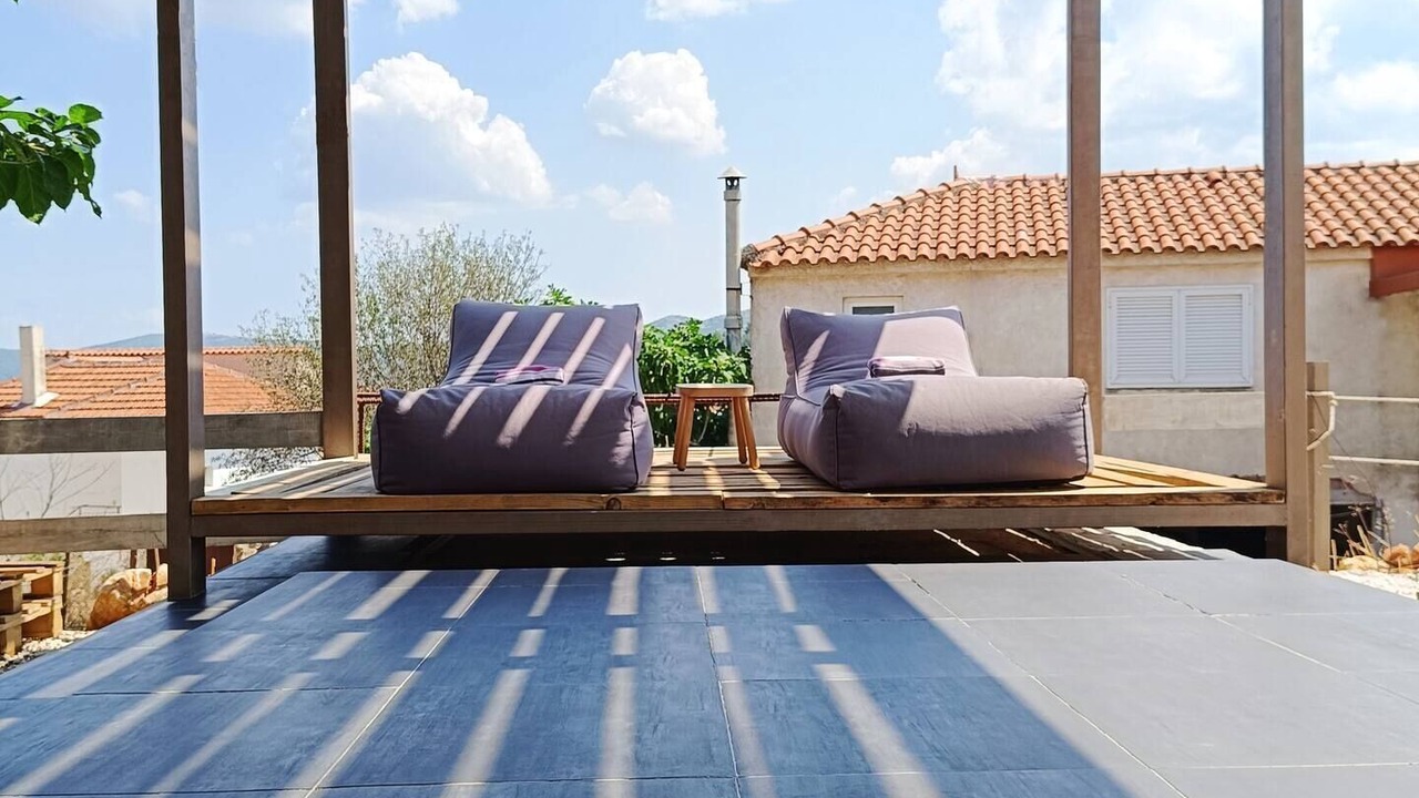Photo of Patio Balcony in Corinth