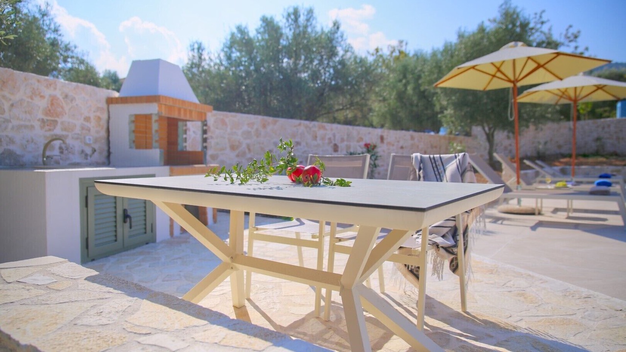 Photo of Outdoor in Logarata