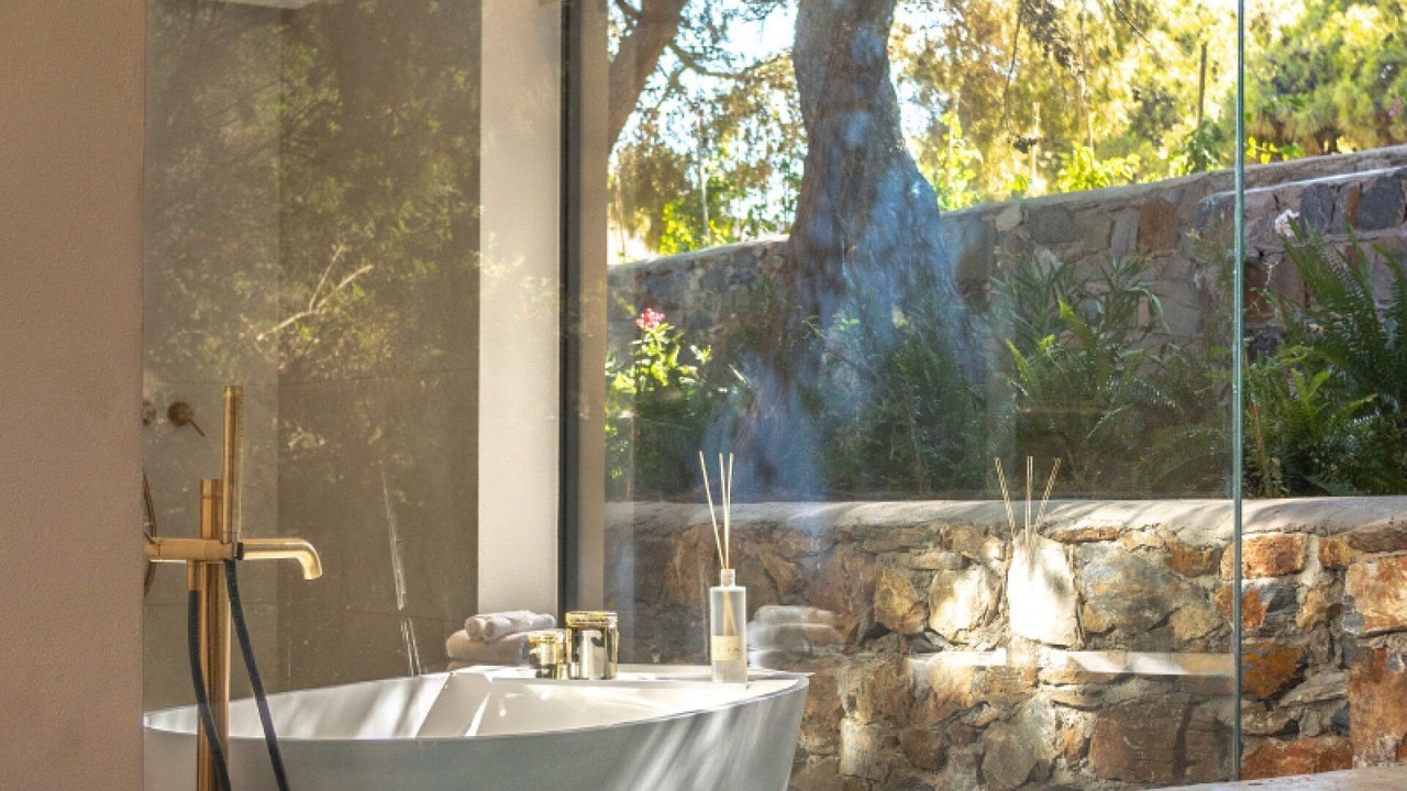 Photo of Bathroom in Sounio