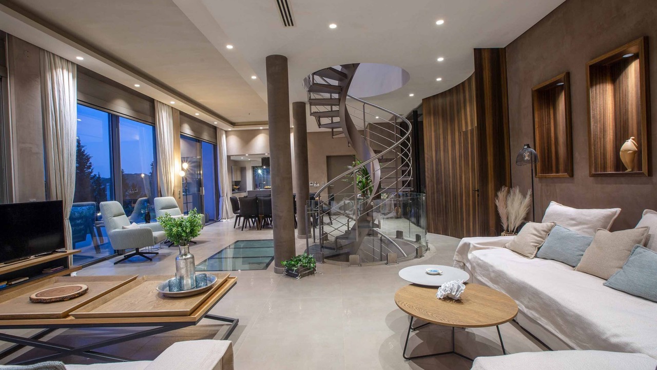 Photo of Livingroom in Perigiali