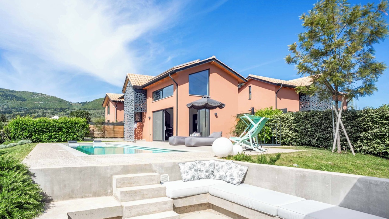 Photo of Outdoor in Lygia