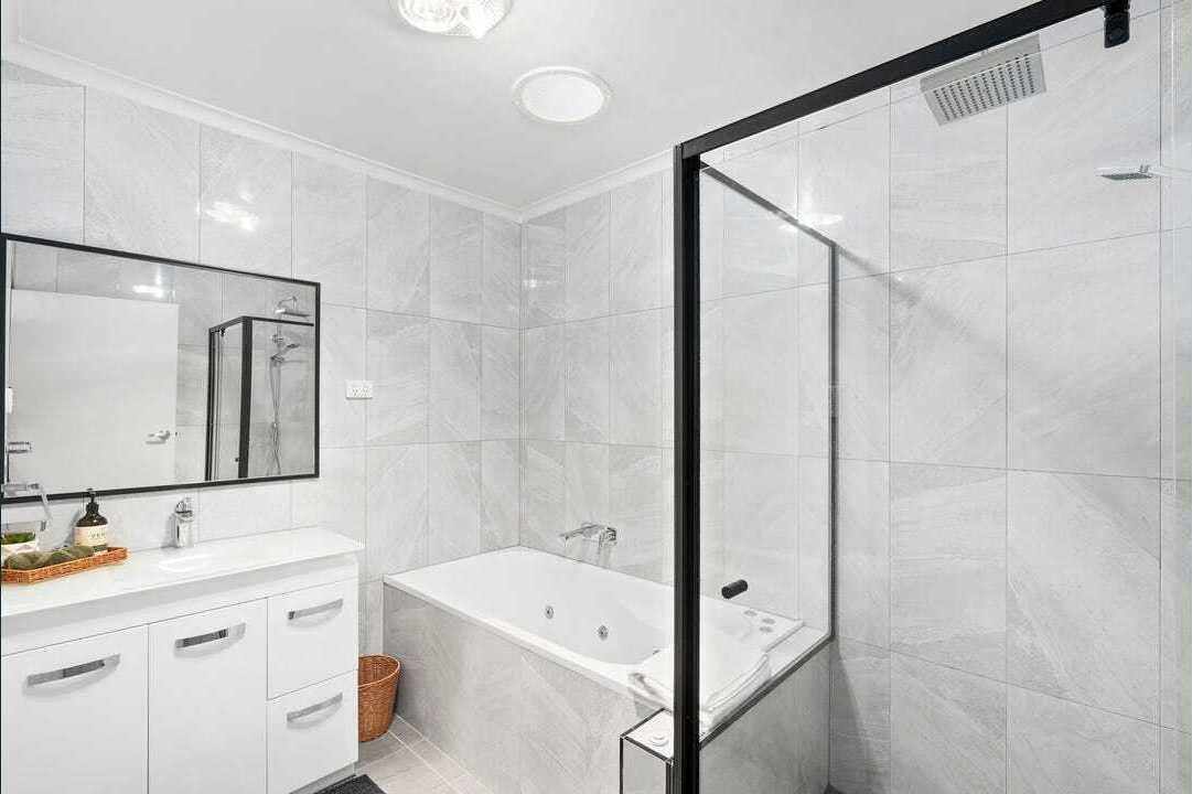 Photo of Bathroom in Eagleby