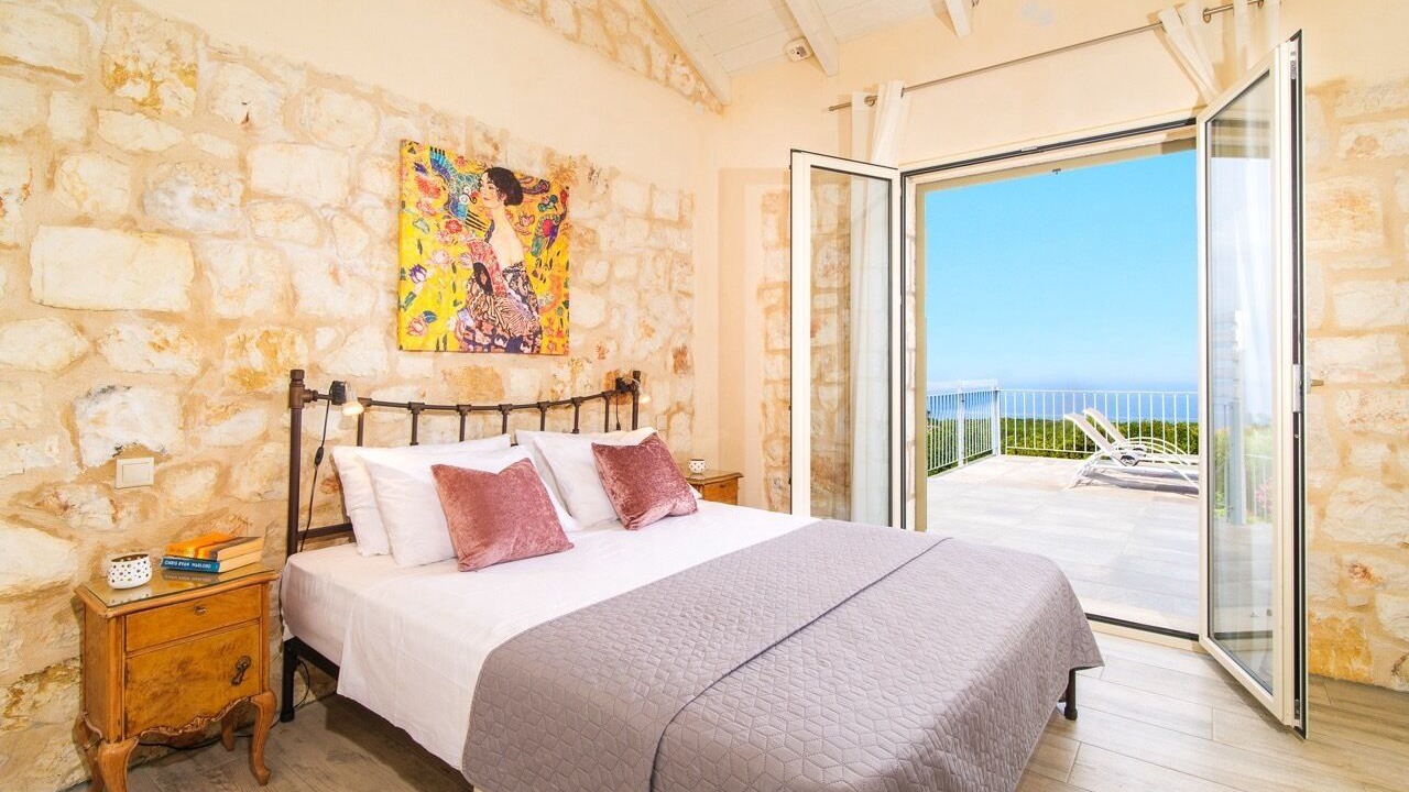 Photo of Bedroom in Antipata