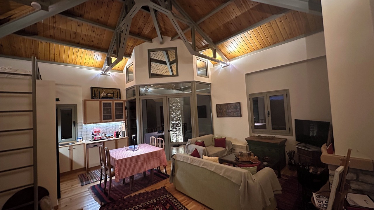 Photo of Livingroom in Kalavrita