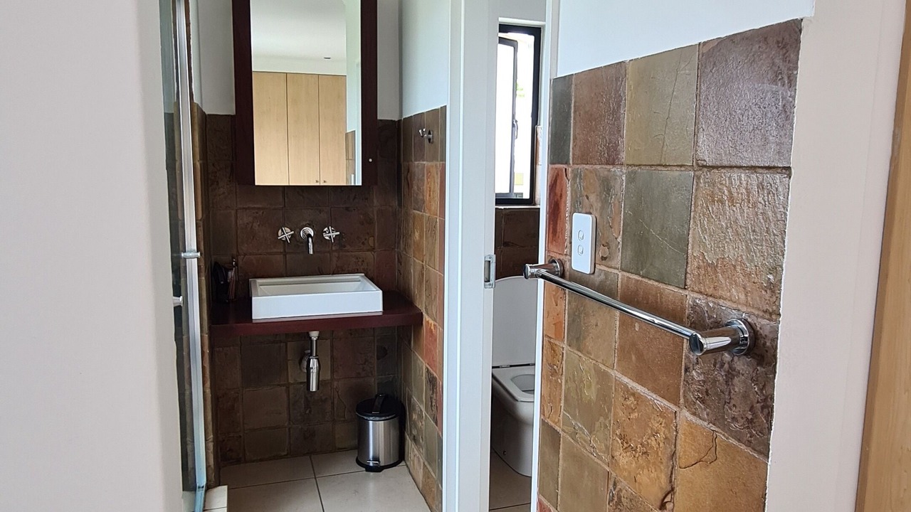 Photo of Bathroom in Greater Johannesburg Metropolitan Area