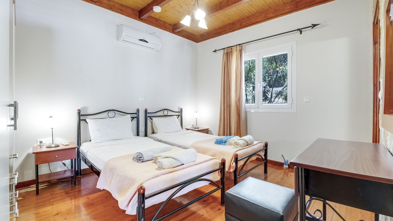 Photo of Bedroom in Katomerion
