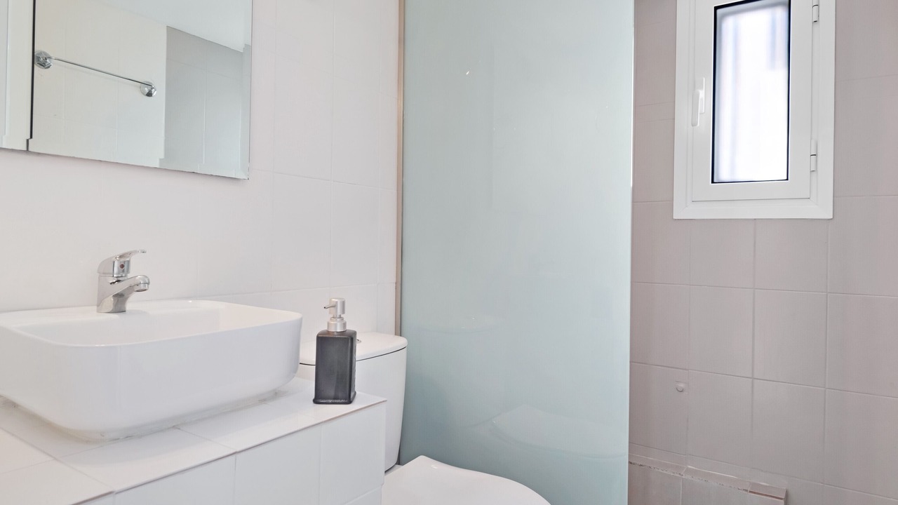 Photo of Bathroom in Katomerion