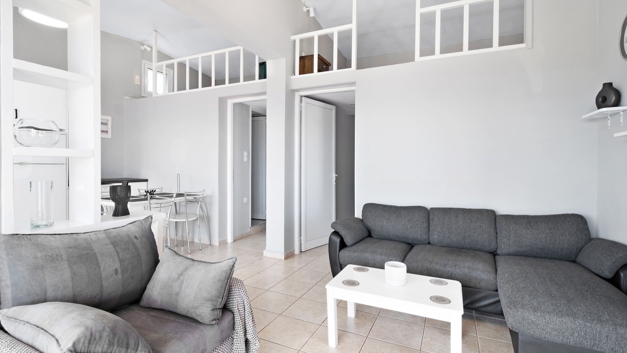 Photo of Livingroom in Katomerion