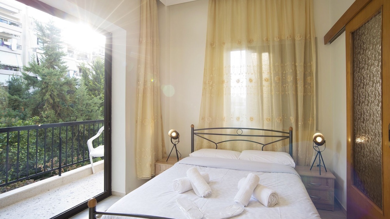 Photo of Bedroom in Argyroupoli