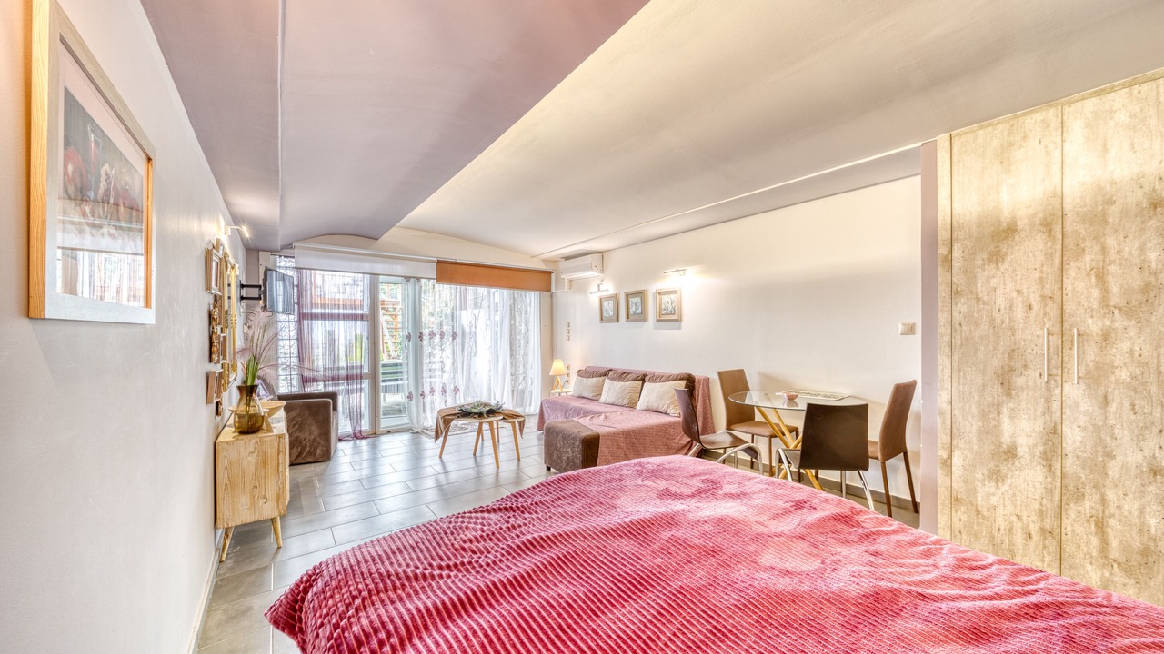 Photo of Bedroom in Kamena Vourla