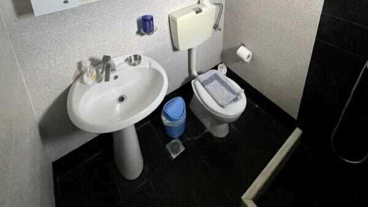 Photo of Bathroom in Glastros