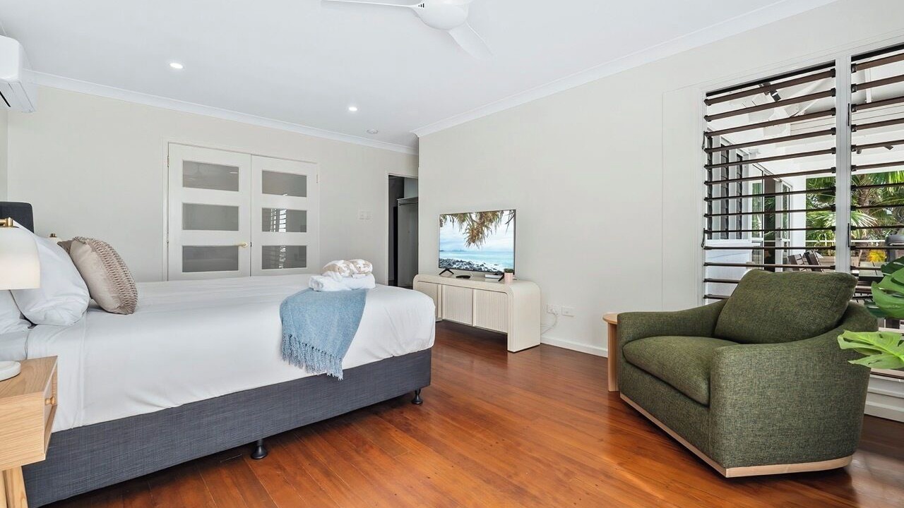 Photo of Bedroom in Clifton Beach