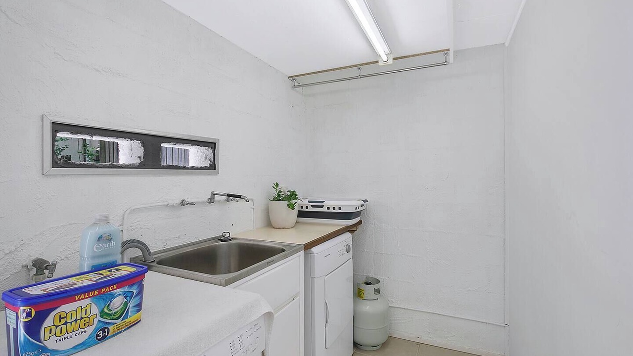 Photo of Others in Indooroopilly