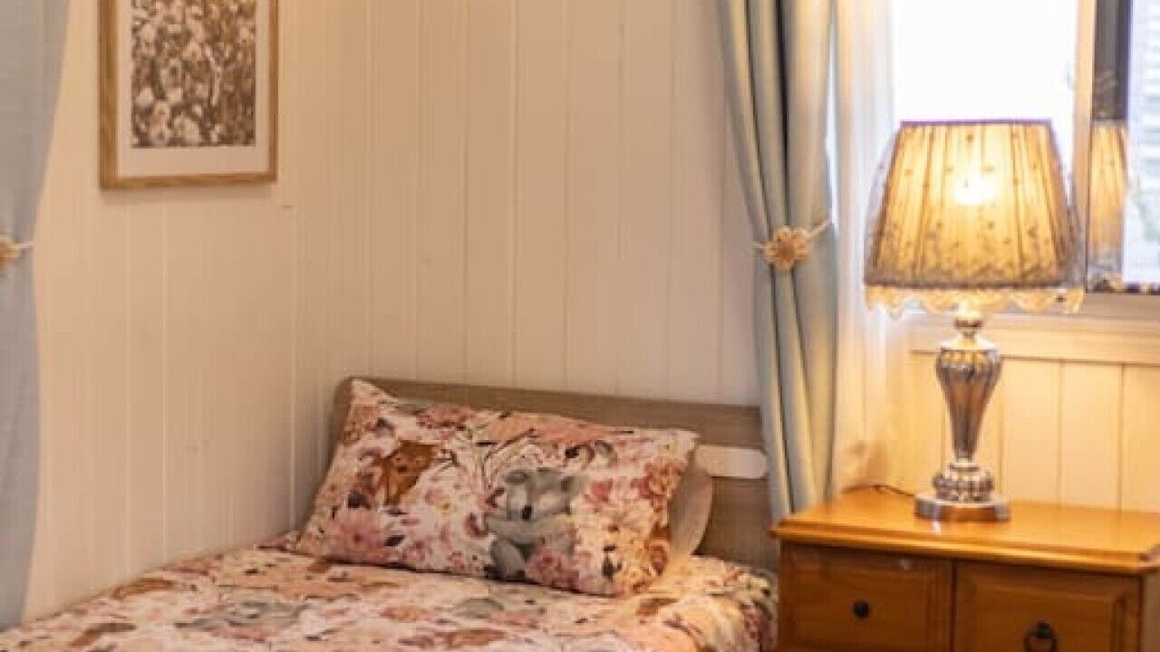 Photo of Bedroom in Annerley