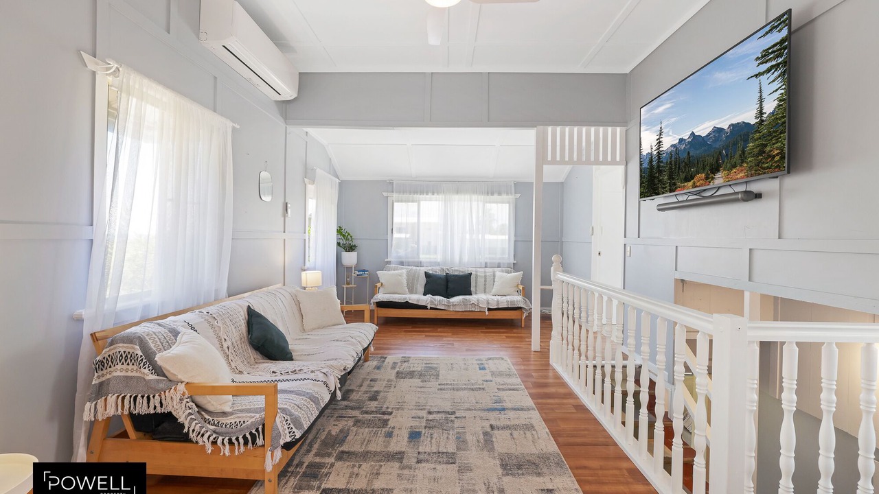 Photo of Livingroom in Burnett Heads