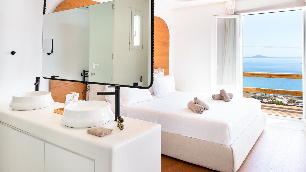 Photo of Bedroom in Houlakia