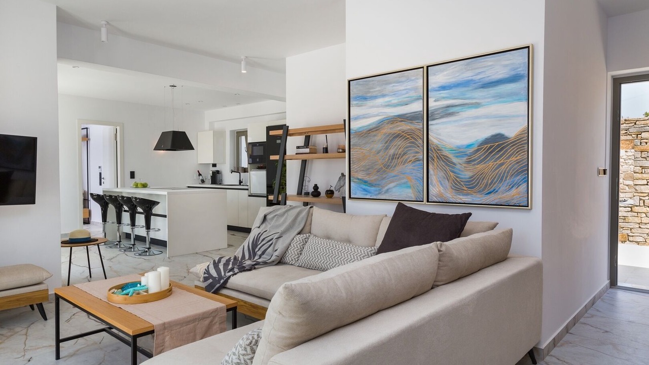 Photo of Livingroom in Chrissi Akti
