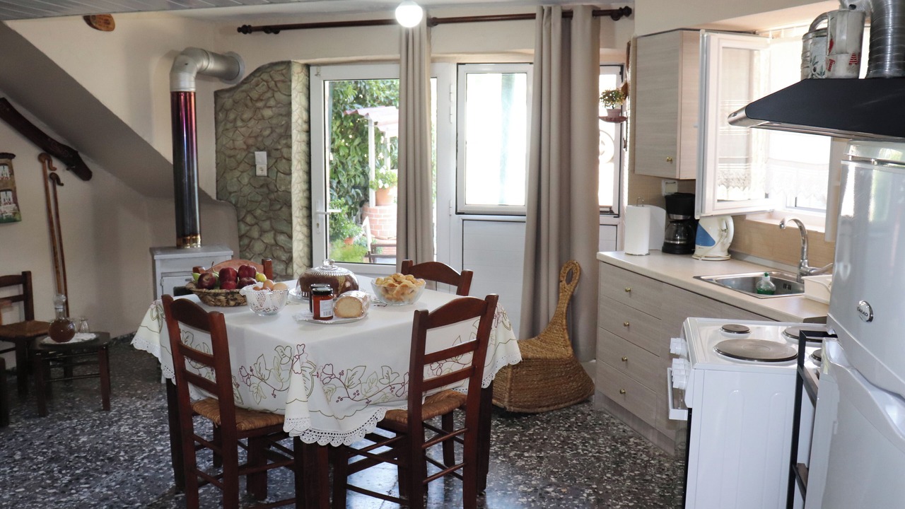 Photo of Kitchen in Manikia