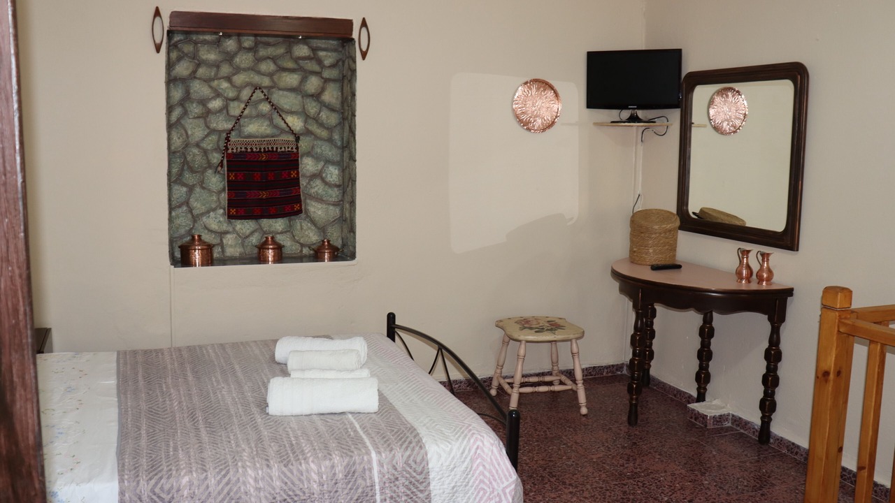 Photo of Bedroom in Manikia