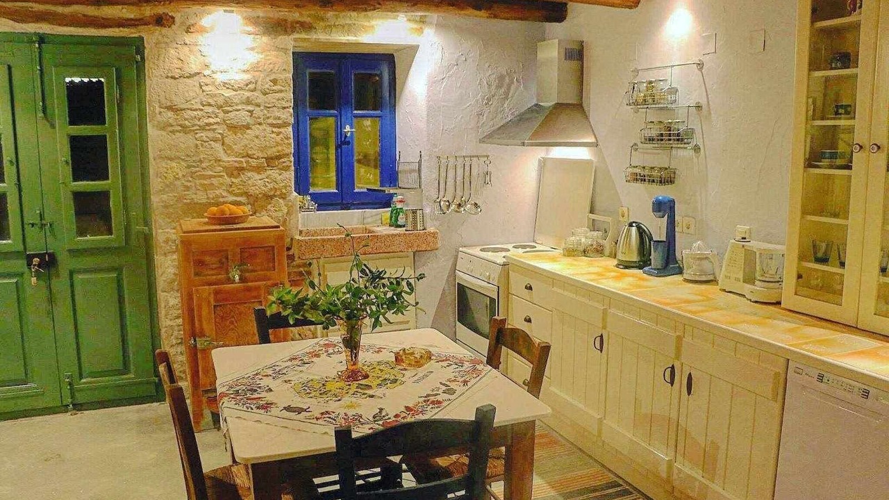 Photo of Kitchen in Marathokampos