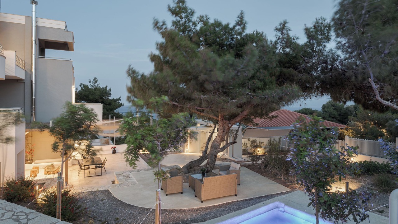 Photo of Outdoor in Isthmia