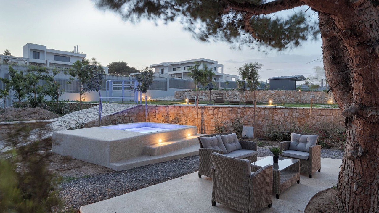 Photo of Outdoor in Isthmia