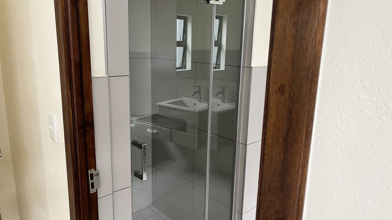 Photo of Bathroom in Greater Johannesburg Metropolitan Area