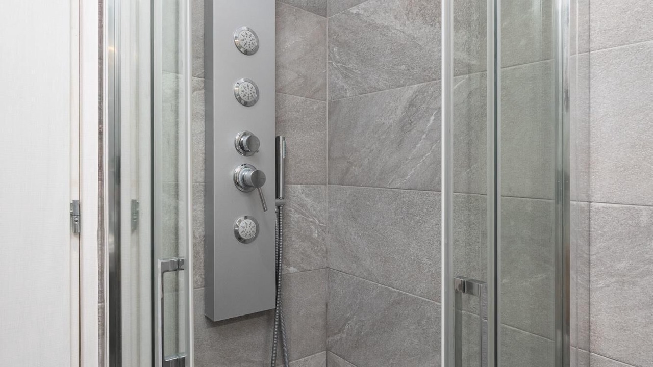 Photo of Bathroom in Kolaitis