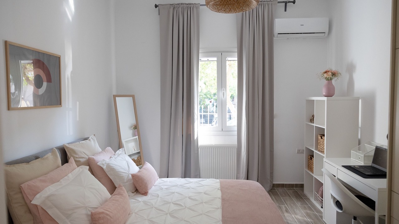 Photo of Bedroom in Aigaleo
