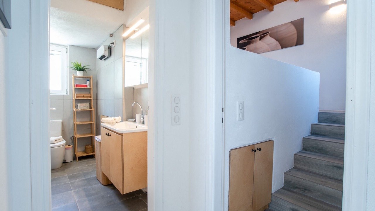 Photo of Bathroom in Logaras