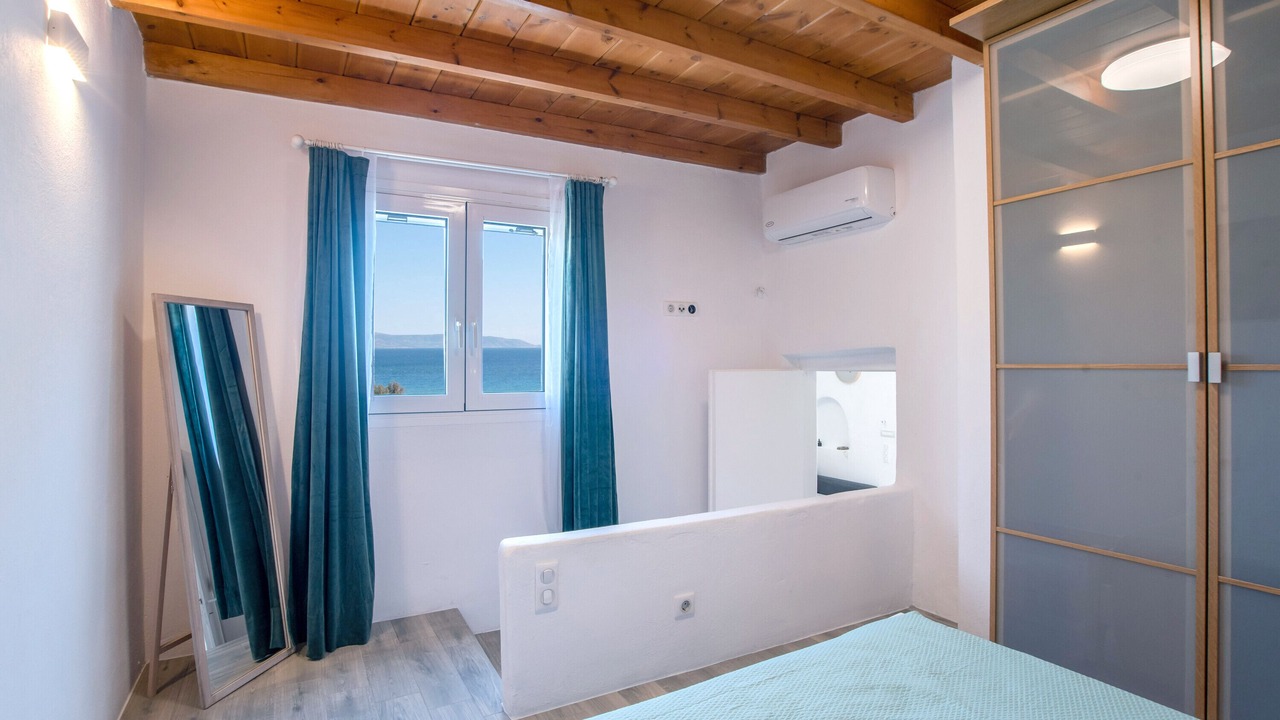 Photo of Bedroom in Logaras