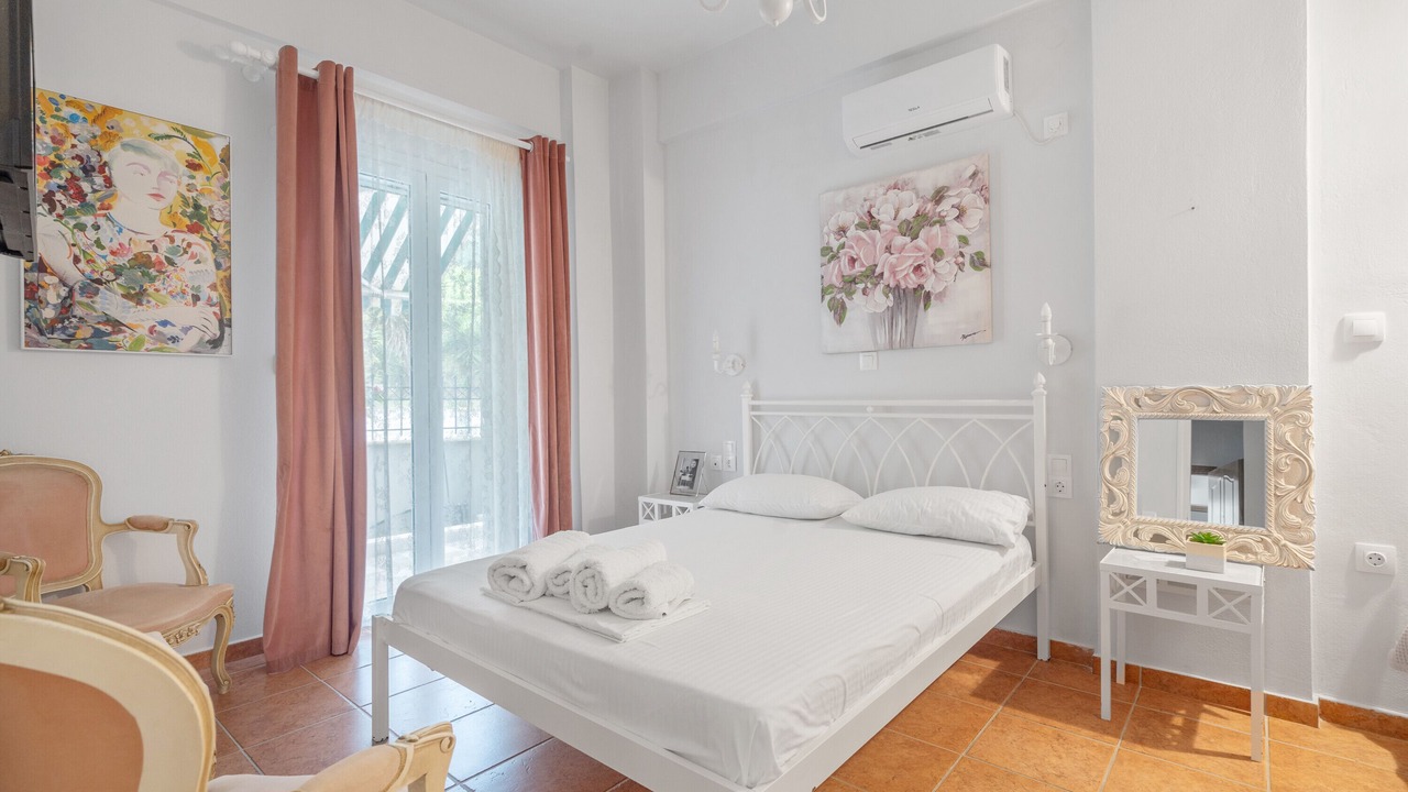 Photo of Bedroom in Kalata