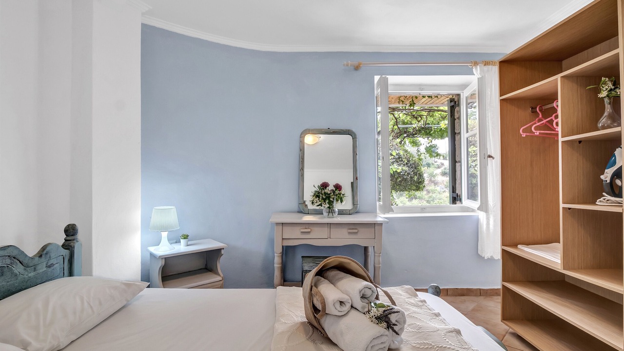 Photo of Bedroom in Drimonas