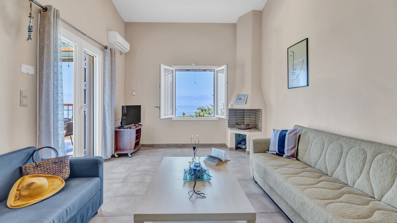 Photo of Livingroom in Drimonas