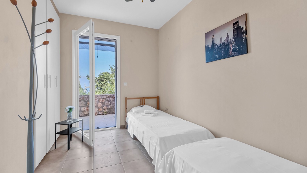 Photo of Bedroom in Drimonas