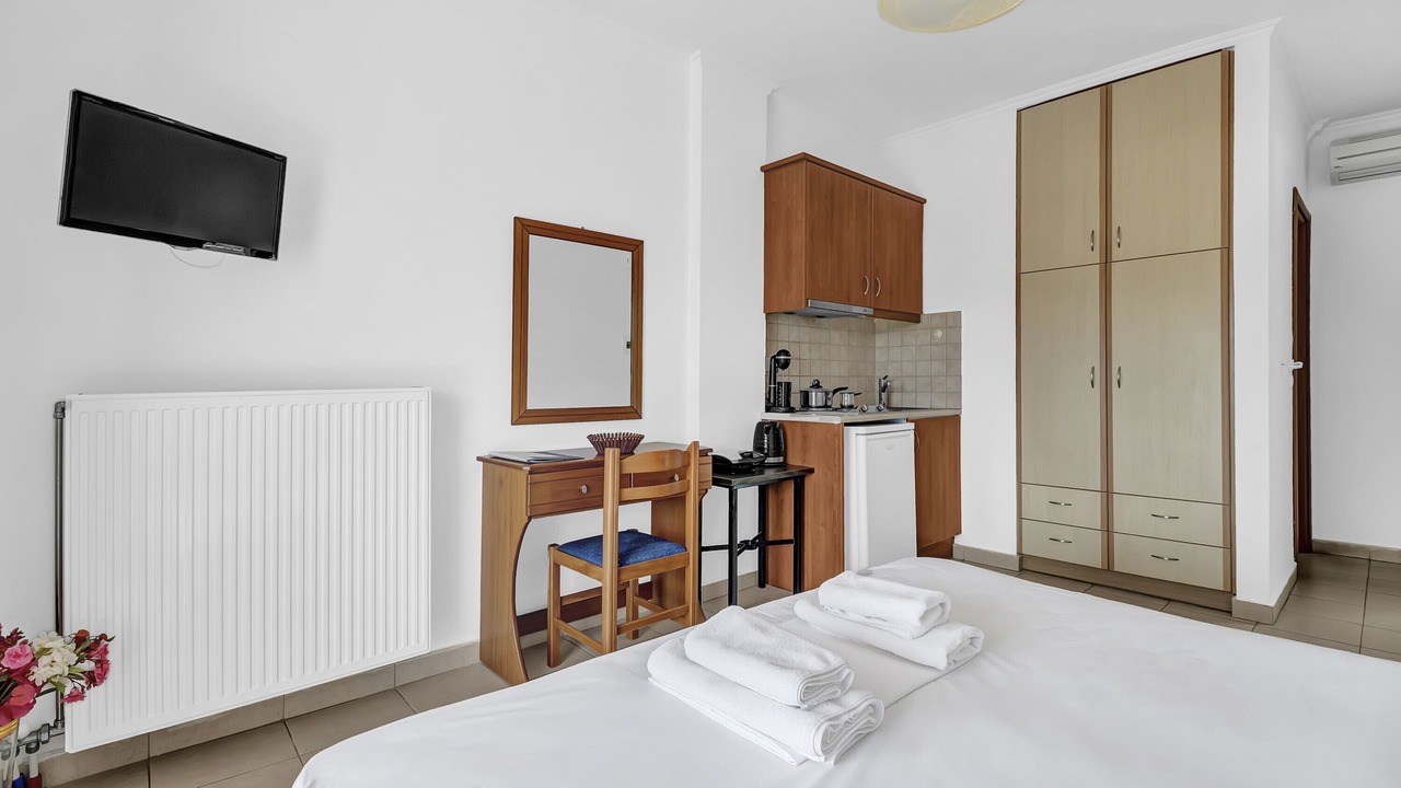 Photo of Bedroom in Pondi