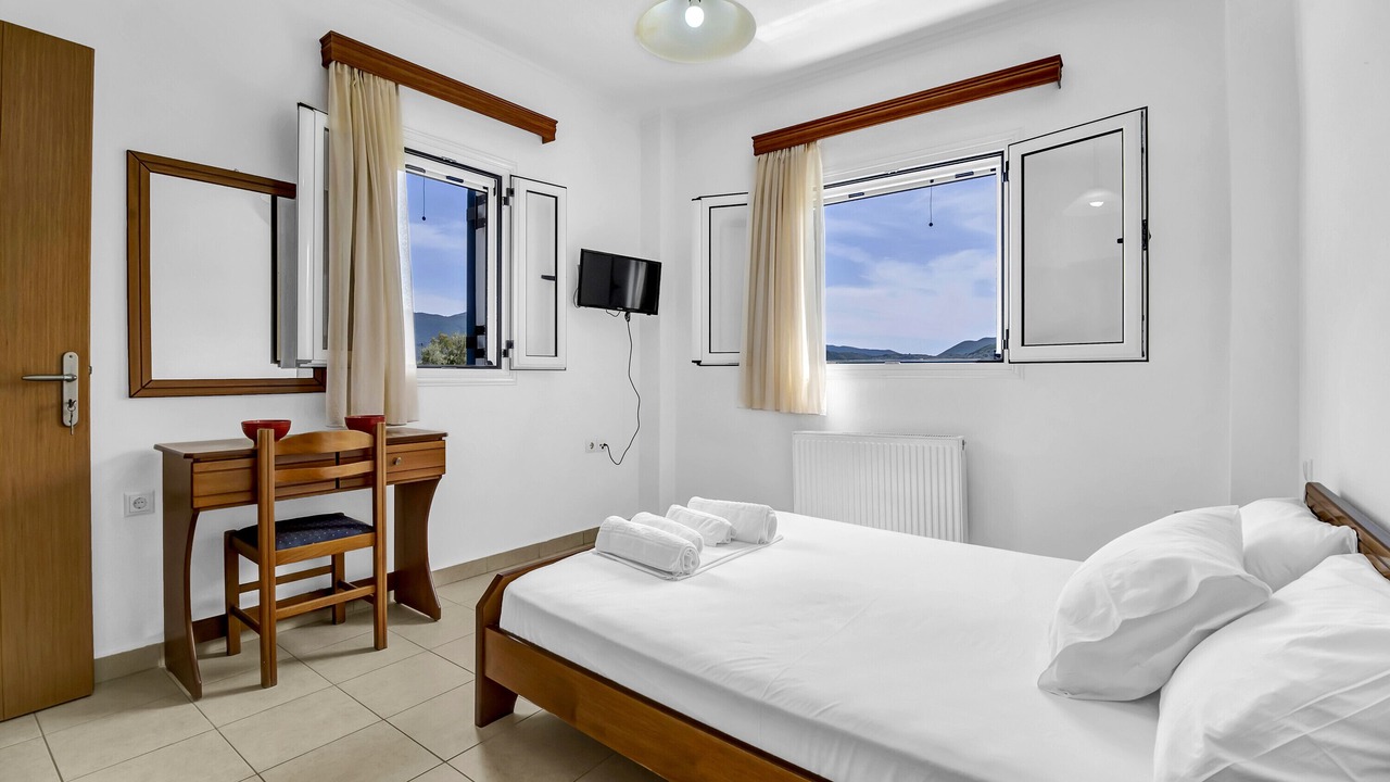Photo of Bedroom in Pondi