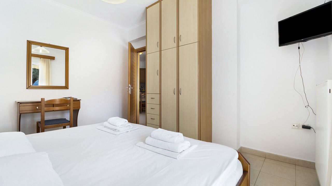 Photo of Bedroom in Pondi