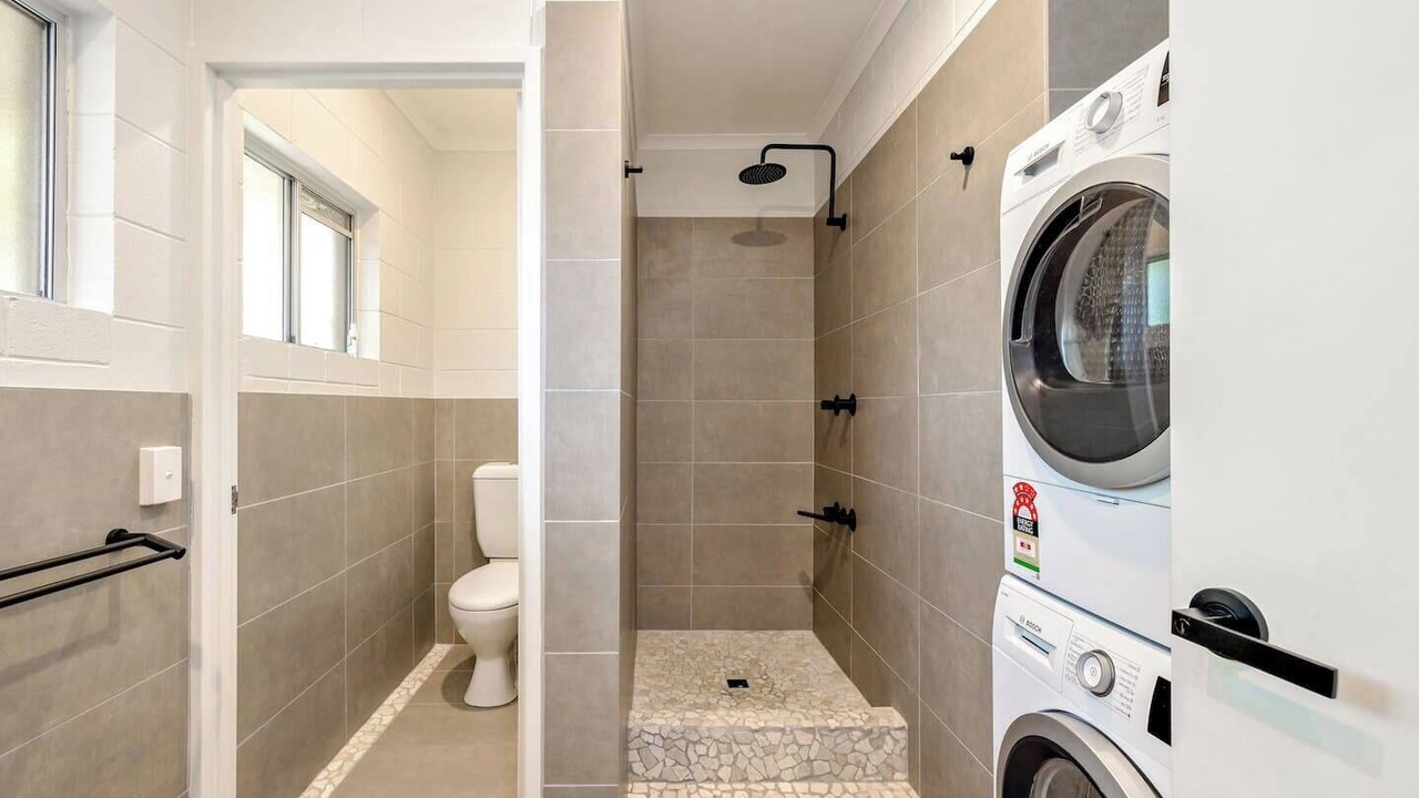 Photo of Bathroom in Trinity Beach