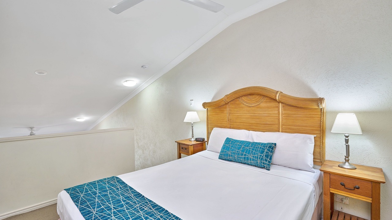 Photo of Bedroom in Trinity Beach
