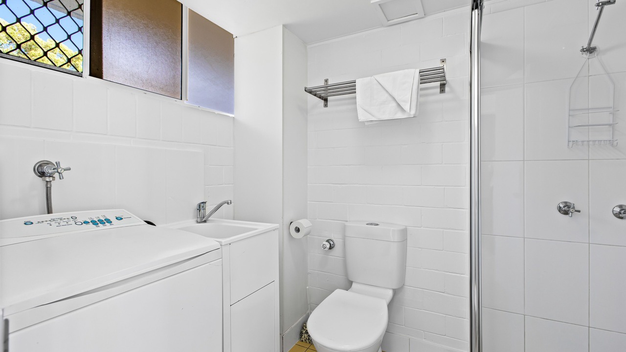 Photo of Bathroom in Point Lookout