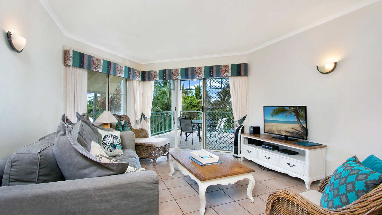 Photo of Bedroom in Trinity Beach