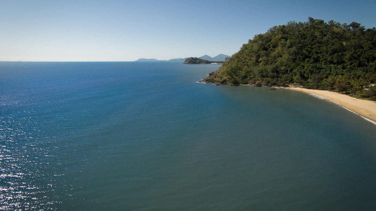 Photo of Others in Trinity Beach