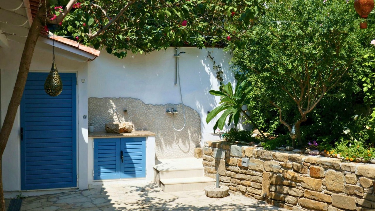 Photo of Outdoor in Foinikounta