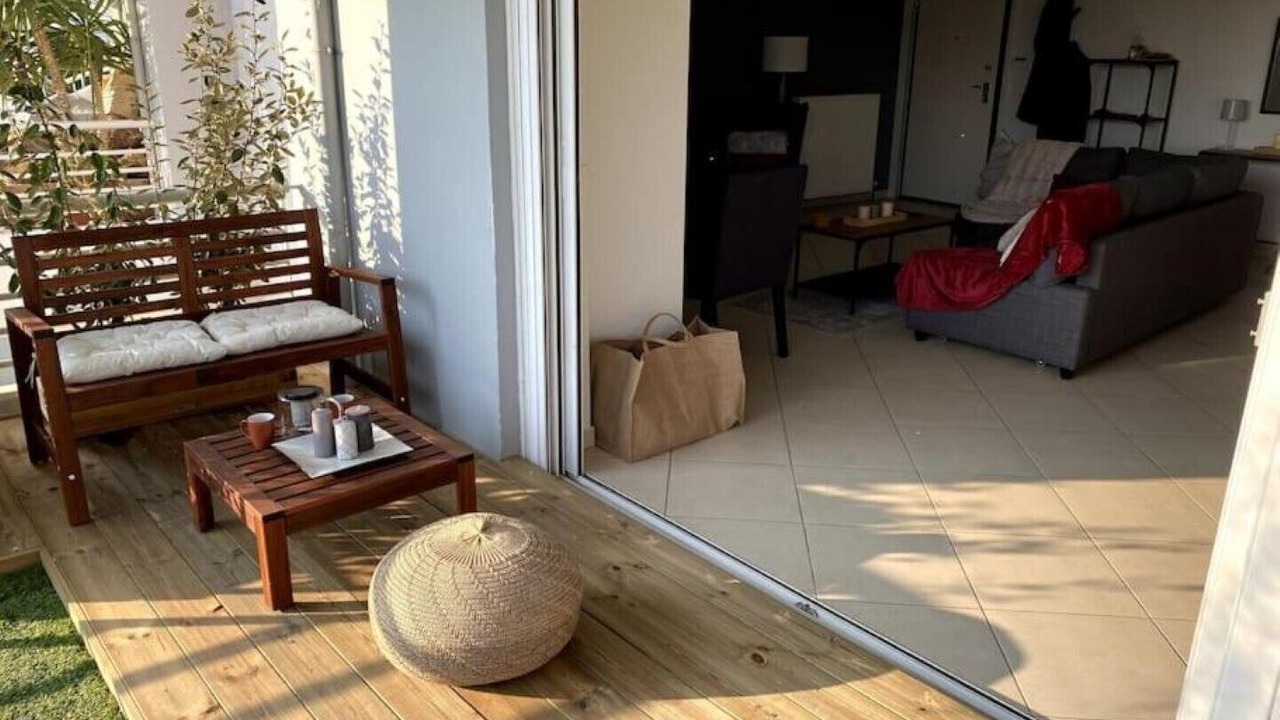 Photo of Patio Balcony in Khalandrion