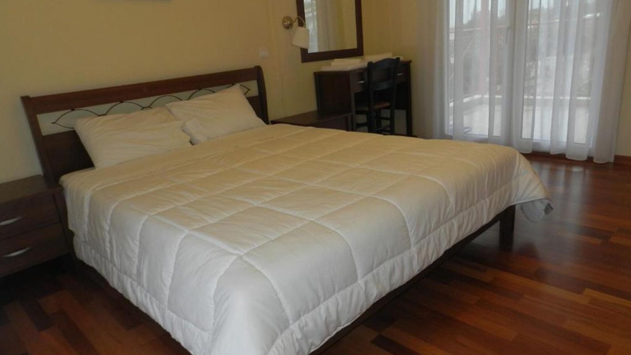 Photo of Bedroom in Sarakiniko