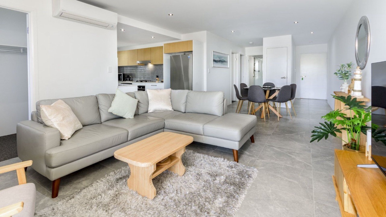 Photo of Livingroom in Sandstone Point