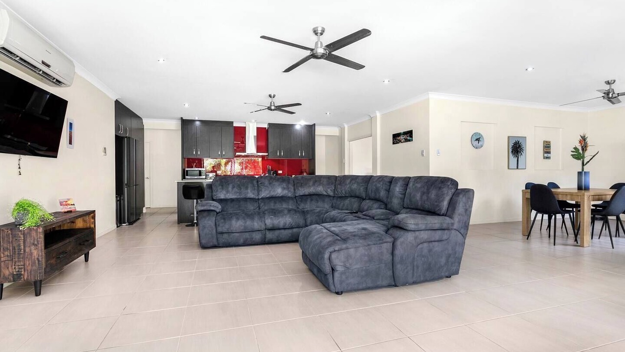 Photo of Livingroom in Smithfield