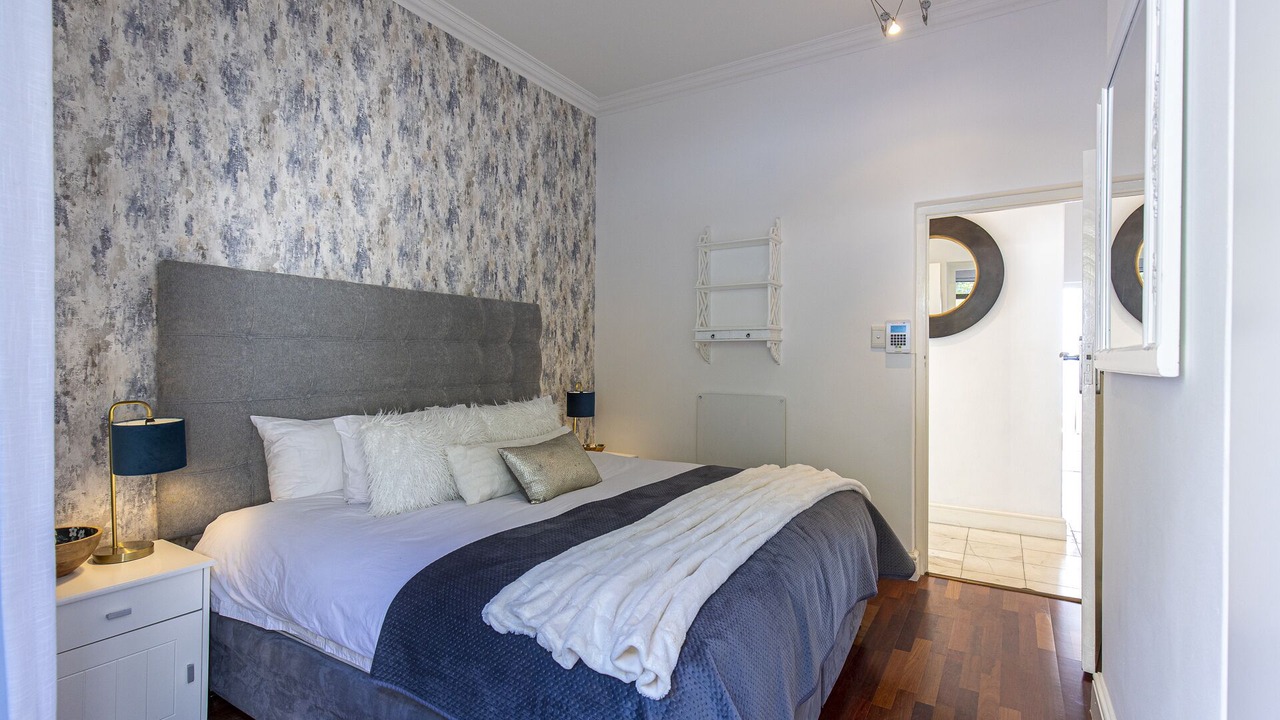 Photo of Bedroom in Plumstead