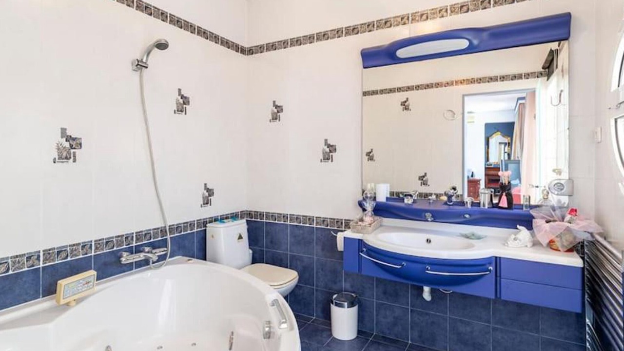 Photo of Bathroom in Sipiada